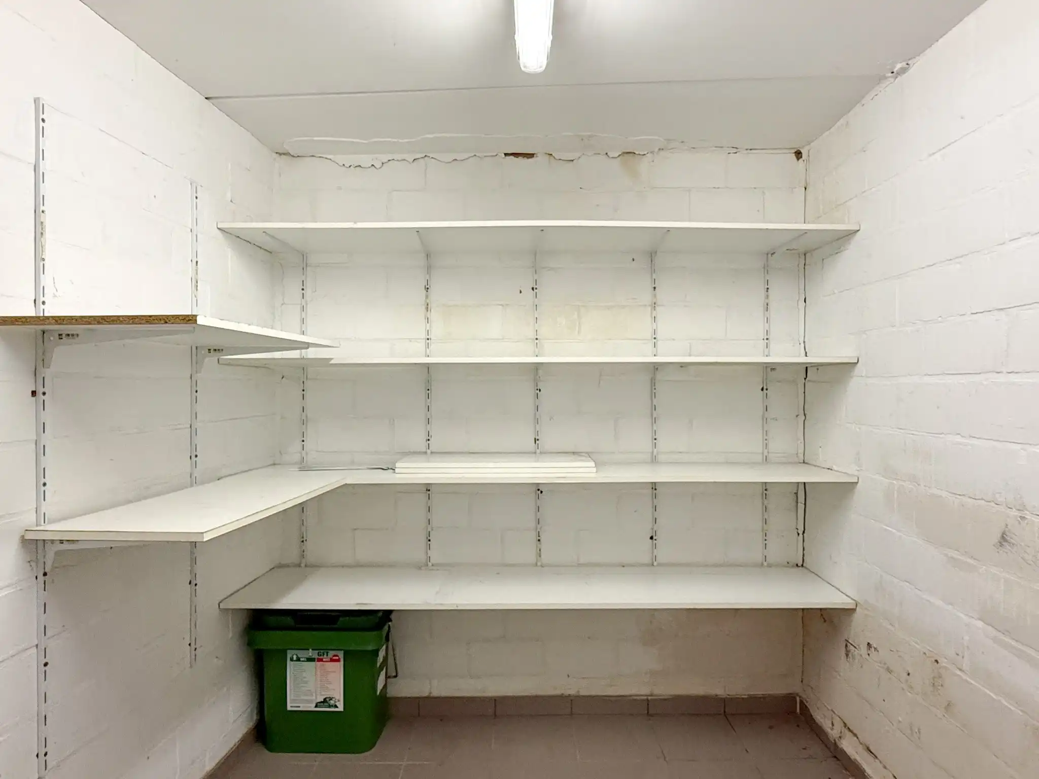 Instapklaar appartement met 1 slaapkamer op topligging in Beveren foto 15