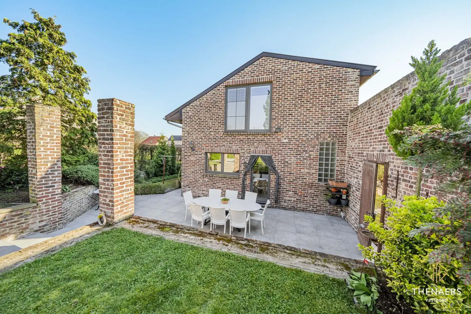 Karaktervolle en uitzonderlijk ruime woning met 5 slpks op&nbsp;een perceel van 36a 60ca. foto 51