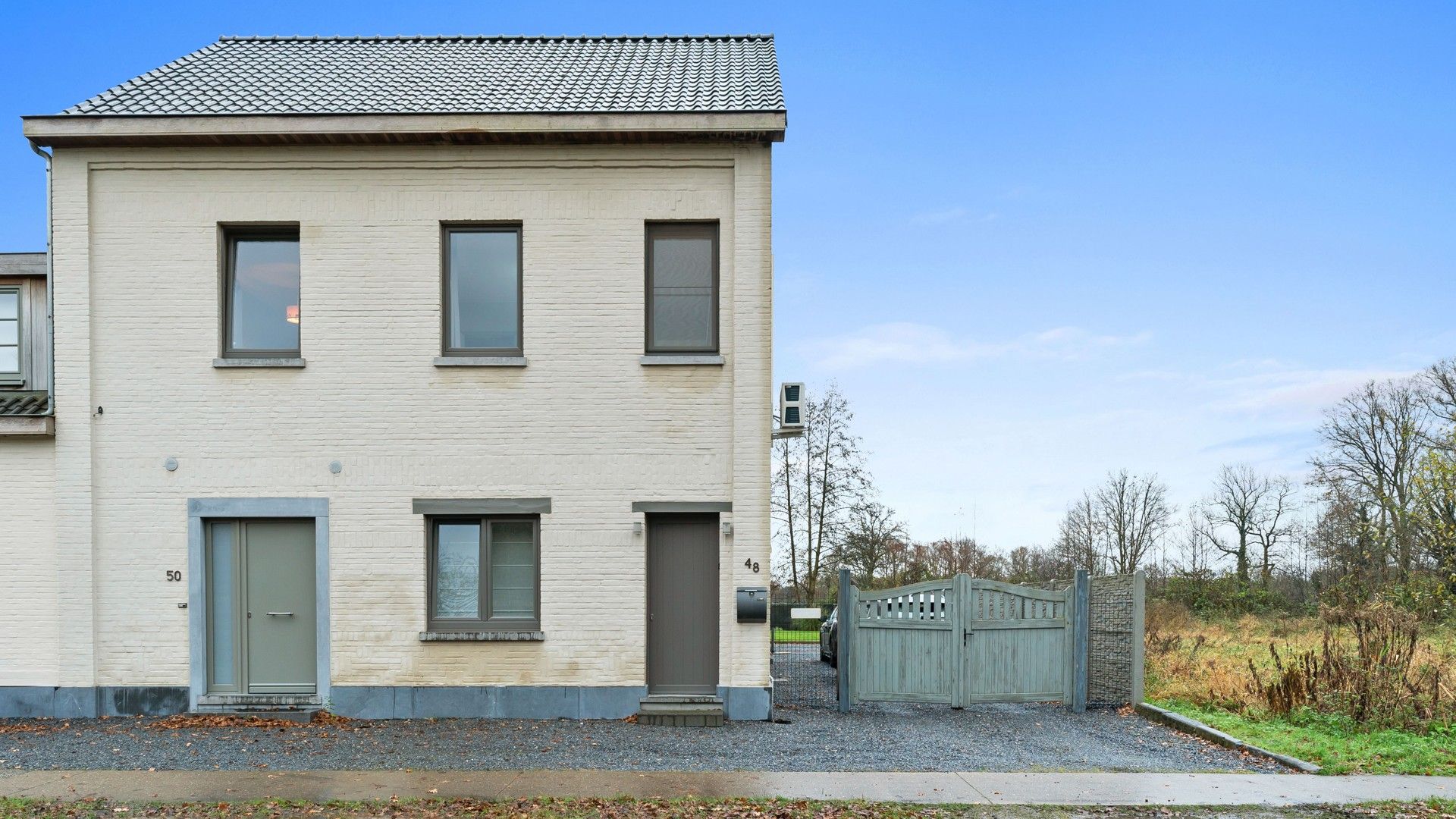 Ruime gerenoveerde woning op 16 are in Diepenbeek foto 21