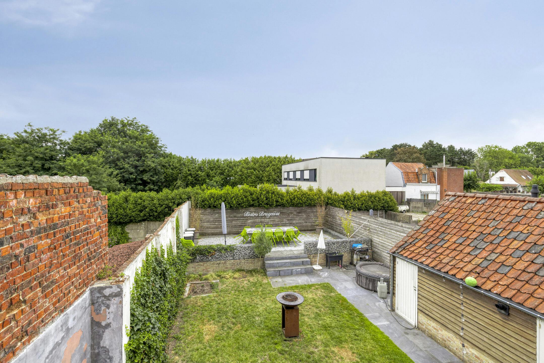 Instapklaar huis met 4 slaapkamers in Assebroek  foto 14