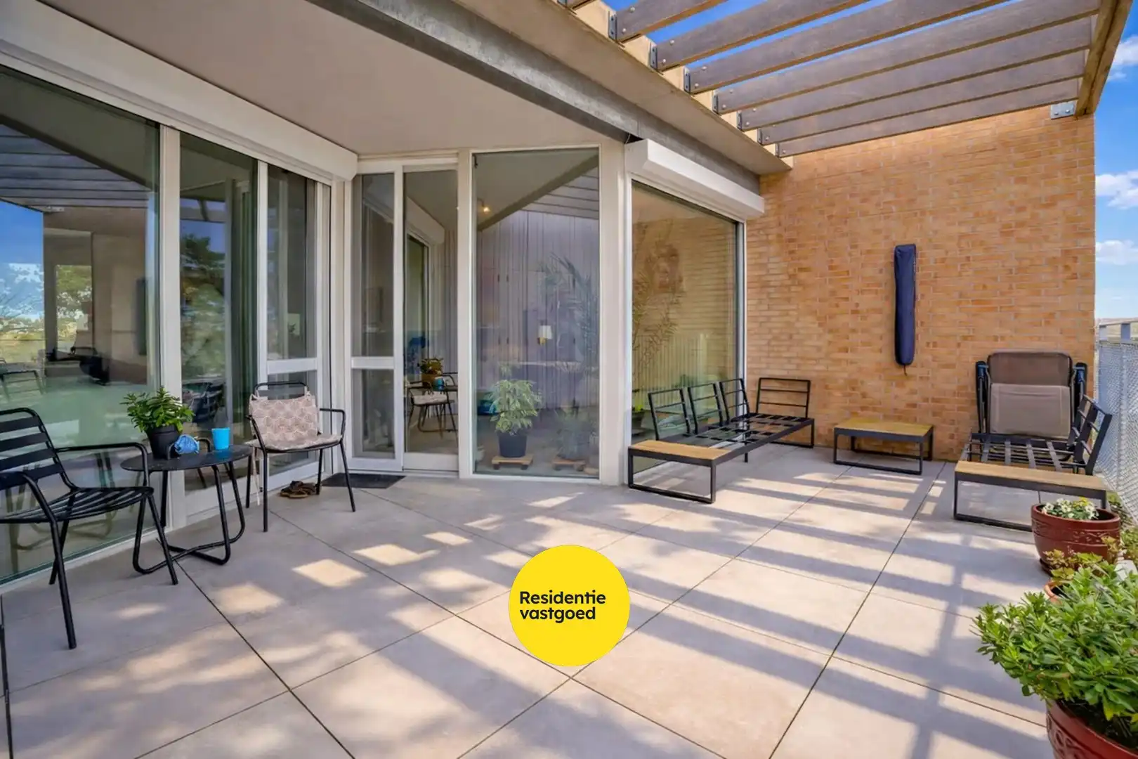 Prachtig 1-slaapkamerappartement met ruim terras (serviceflat) in Residentie Beukenhof, uniek wonen in de dorpskern van Oostduinkerke.  foto 11