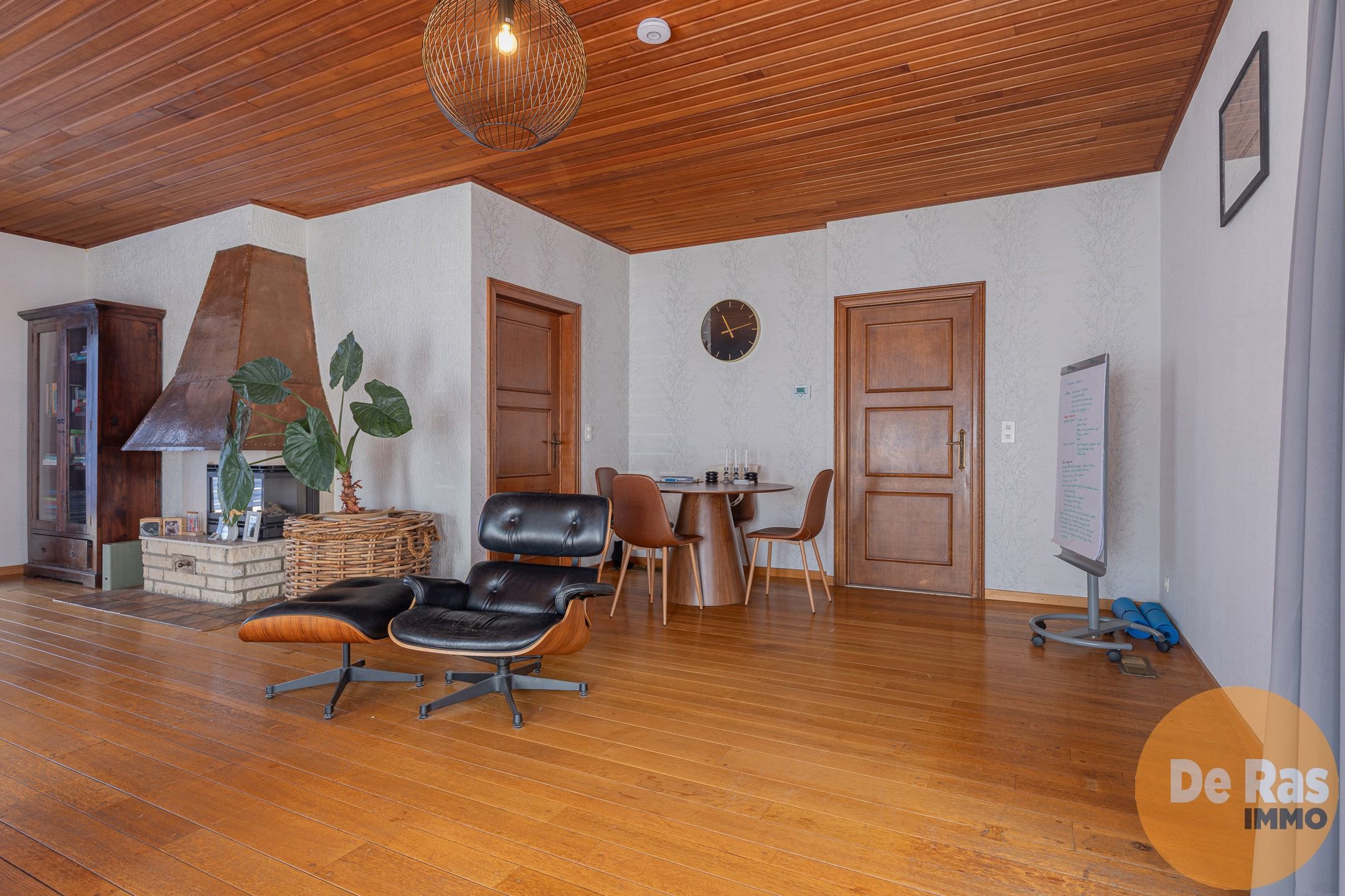 NIEUWERKERKEN- Bungalow met 4 slaapkamers en loods van 150m² foto 4