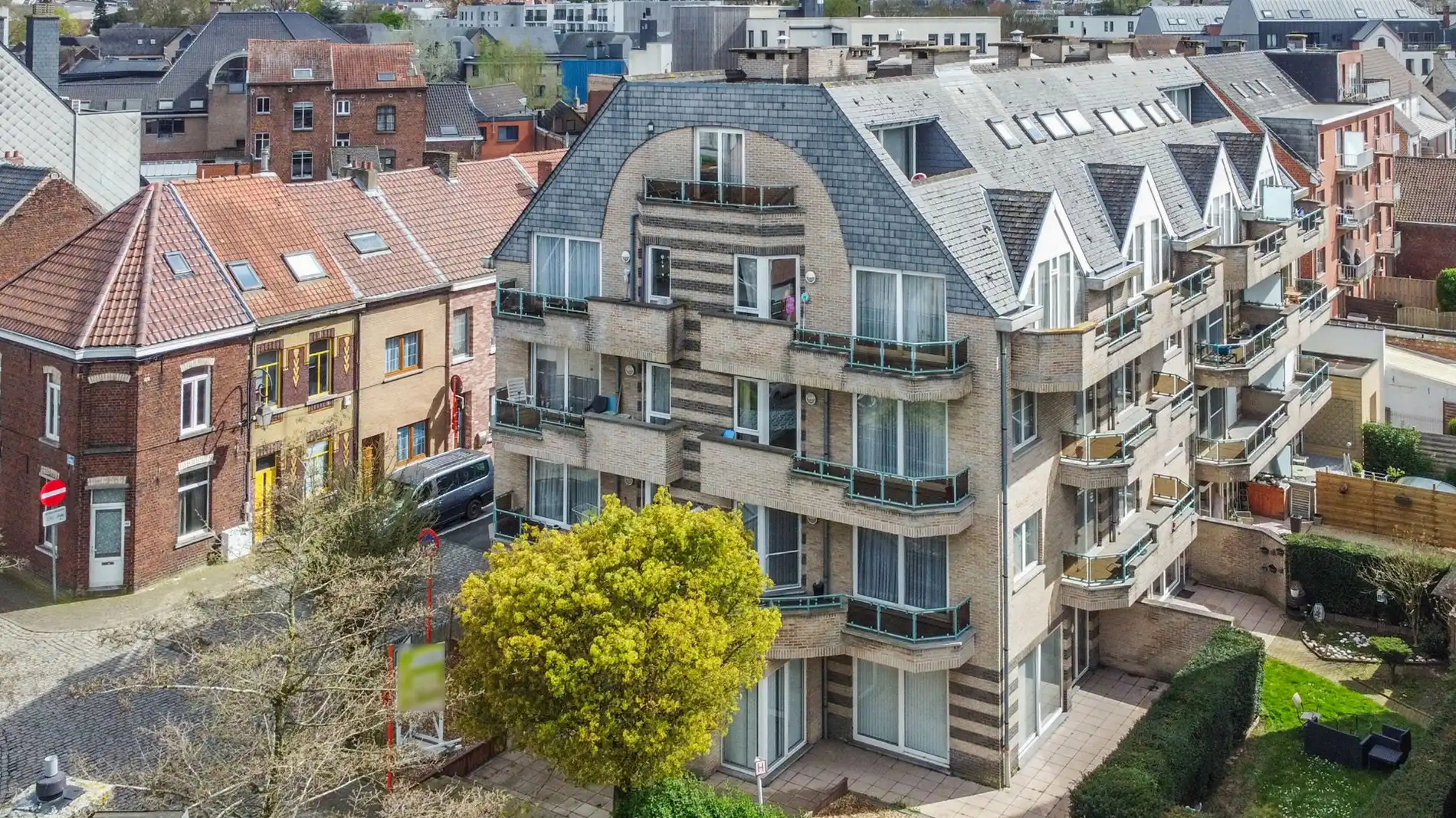 APPARTEMENT MET 2 SLAAPKAMERS, 2 TERRASSEN & GARAGEBOX! foto 15