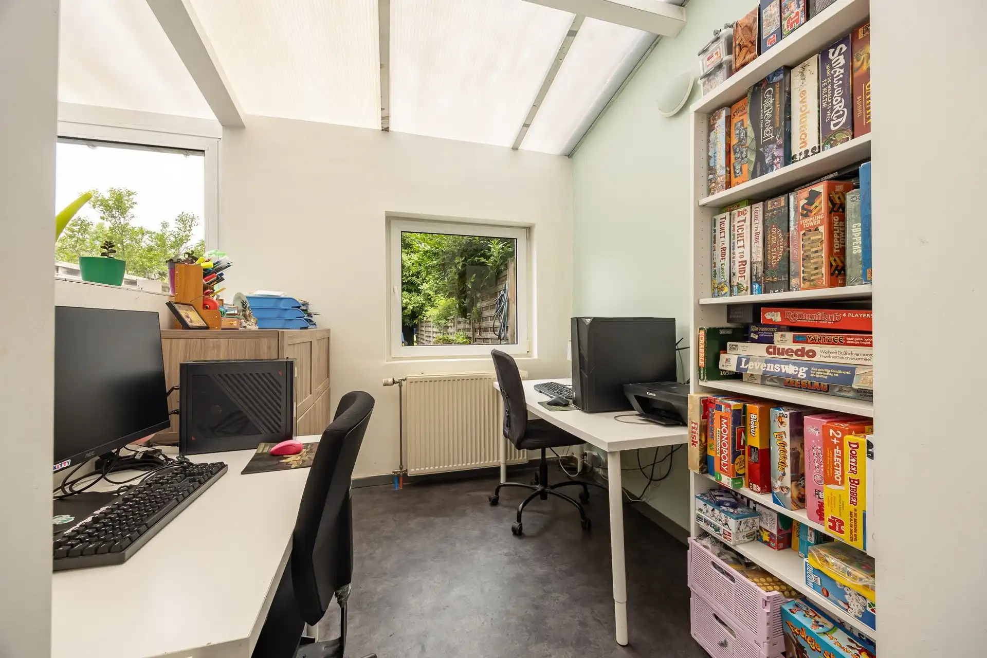 Instapklare woning met 4 slaapkamers in Wilrijk foto 11