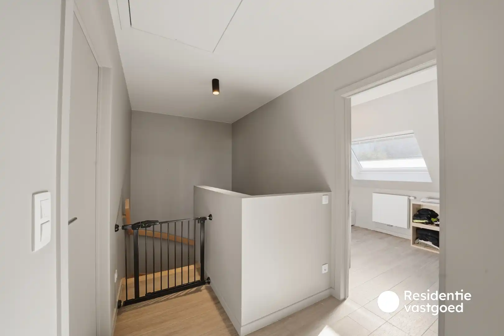 Prachtige zeer recente halfopen woning in rustige wijk te Oudenburg centrum foto 22