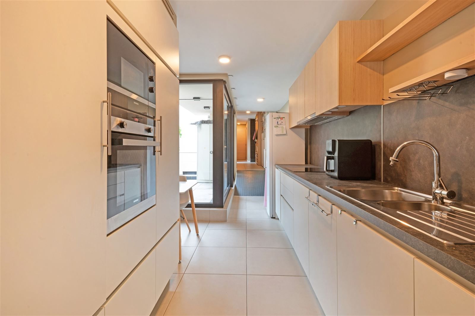 Volledig gerenoveerd appartement in hartje Geraardsbergen! foto 6