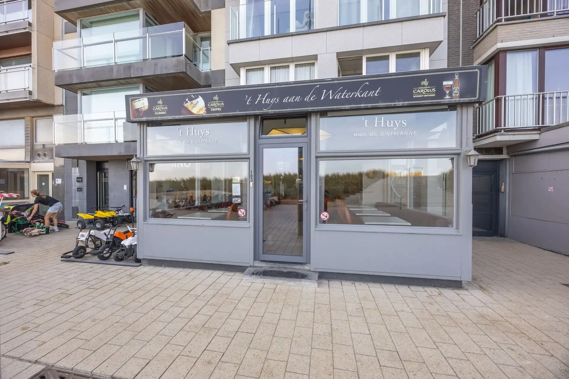 handelspand met woonst foto 39