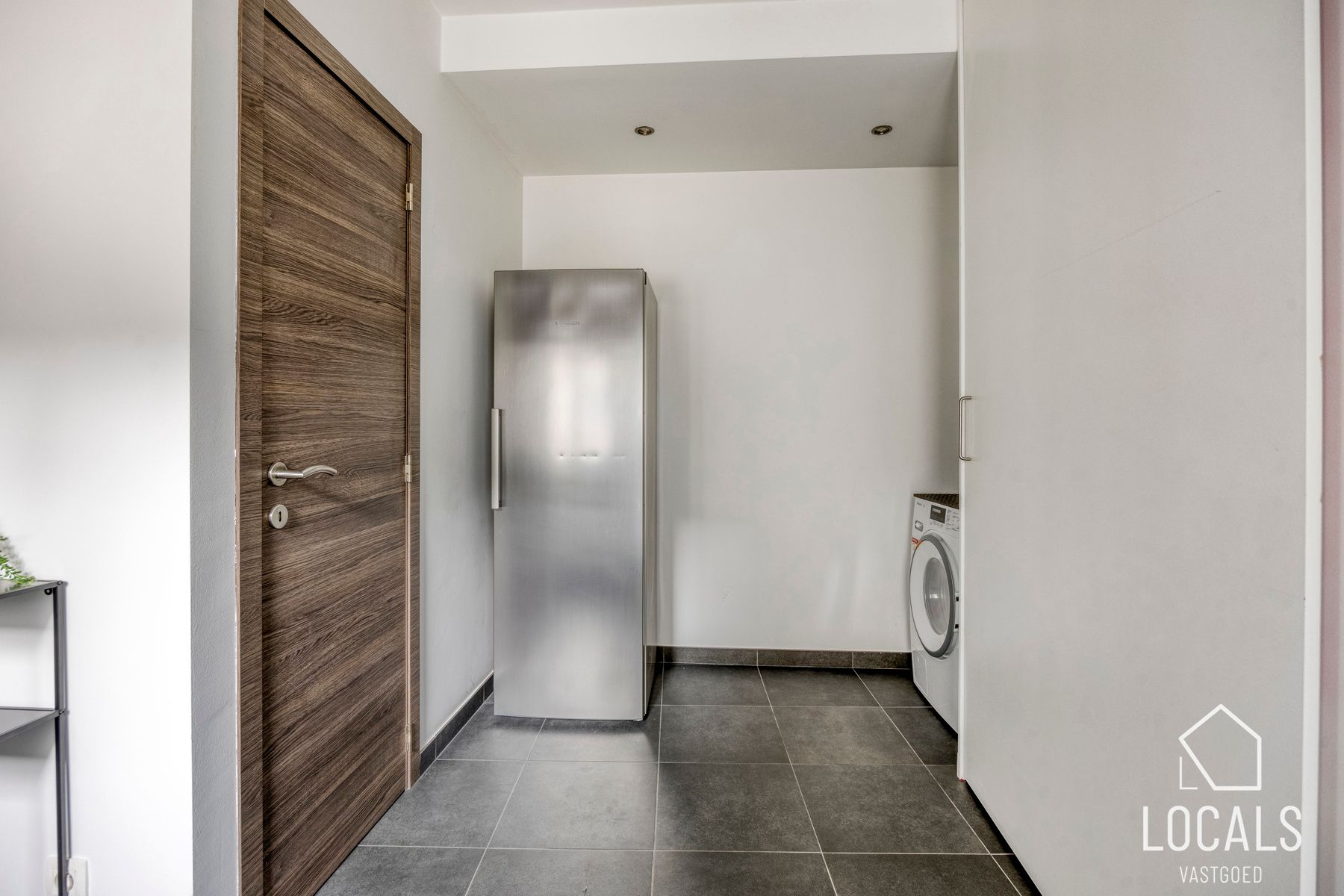 Instapklare gezinswoning te koop in hartje Denderleeuw foto 11