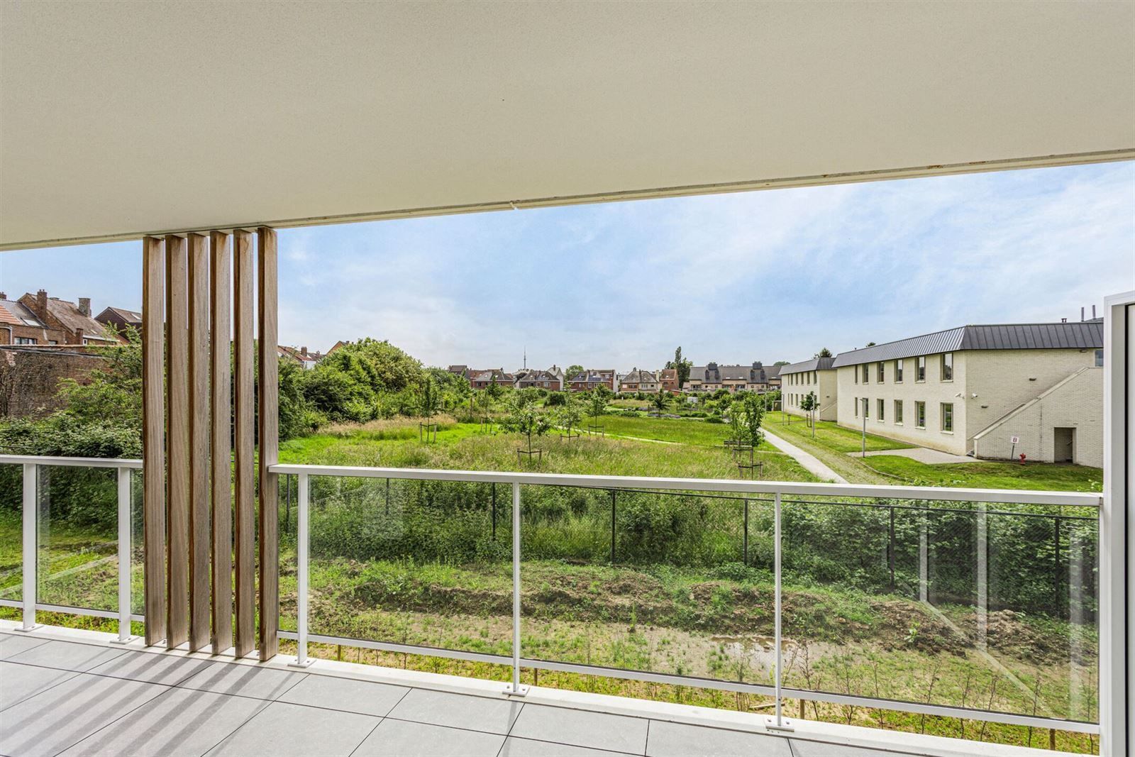 Prachtig energiezuinig nieuwbouwappartement met 3 slaapkamers, terras en garage foto 8