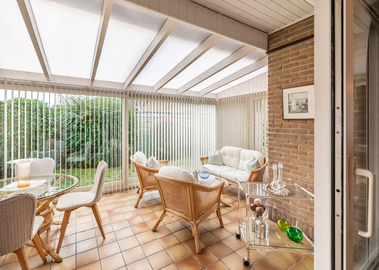 Vrijstaande bungalow met 2 slpk, tuin rondom en label C foto 12