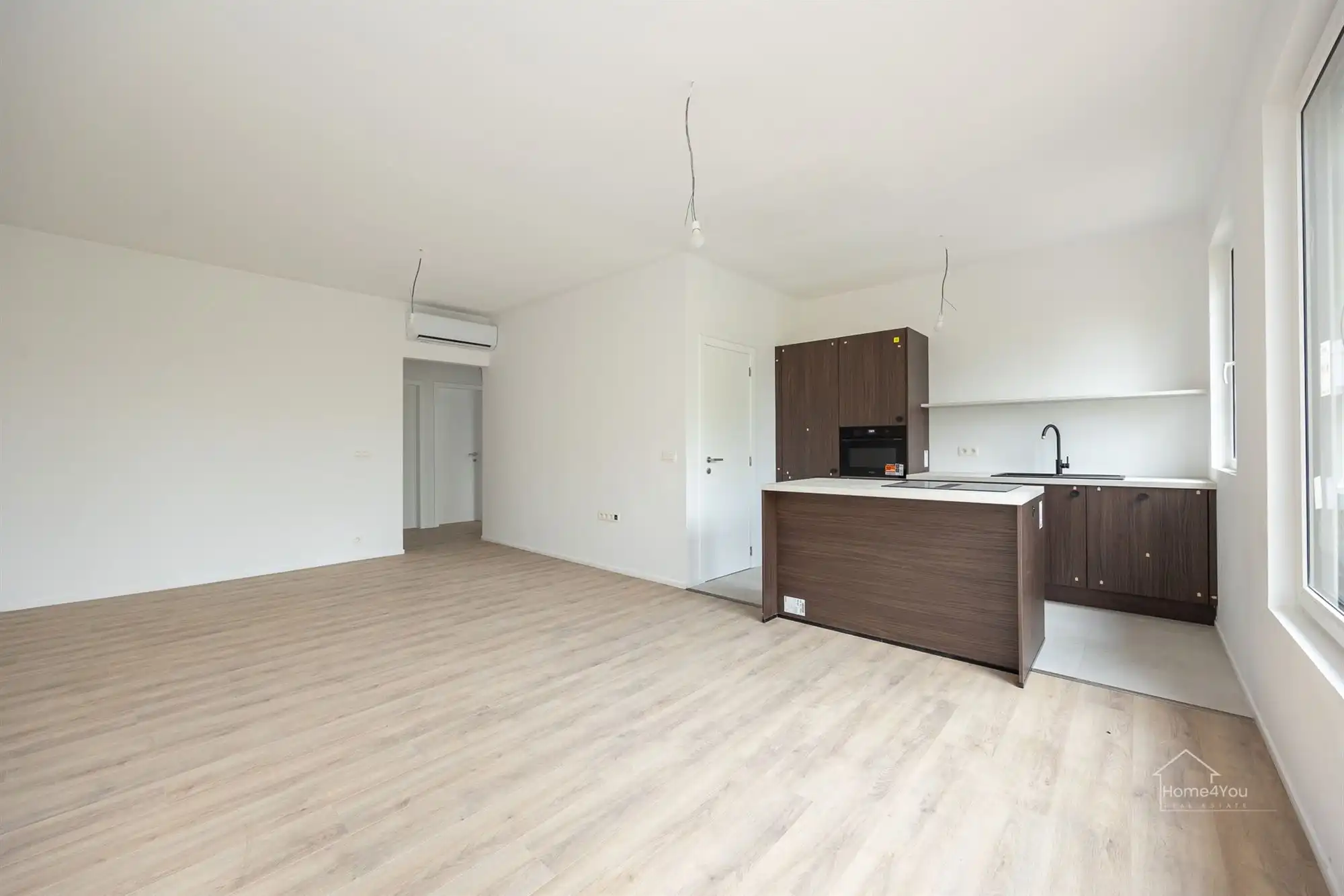 Gerenoveerd 2-slaapkamer appartement in Borsbeek te koop! foto 3