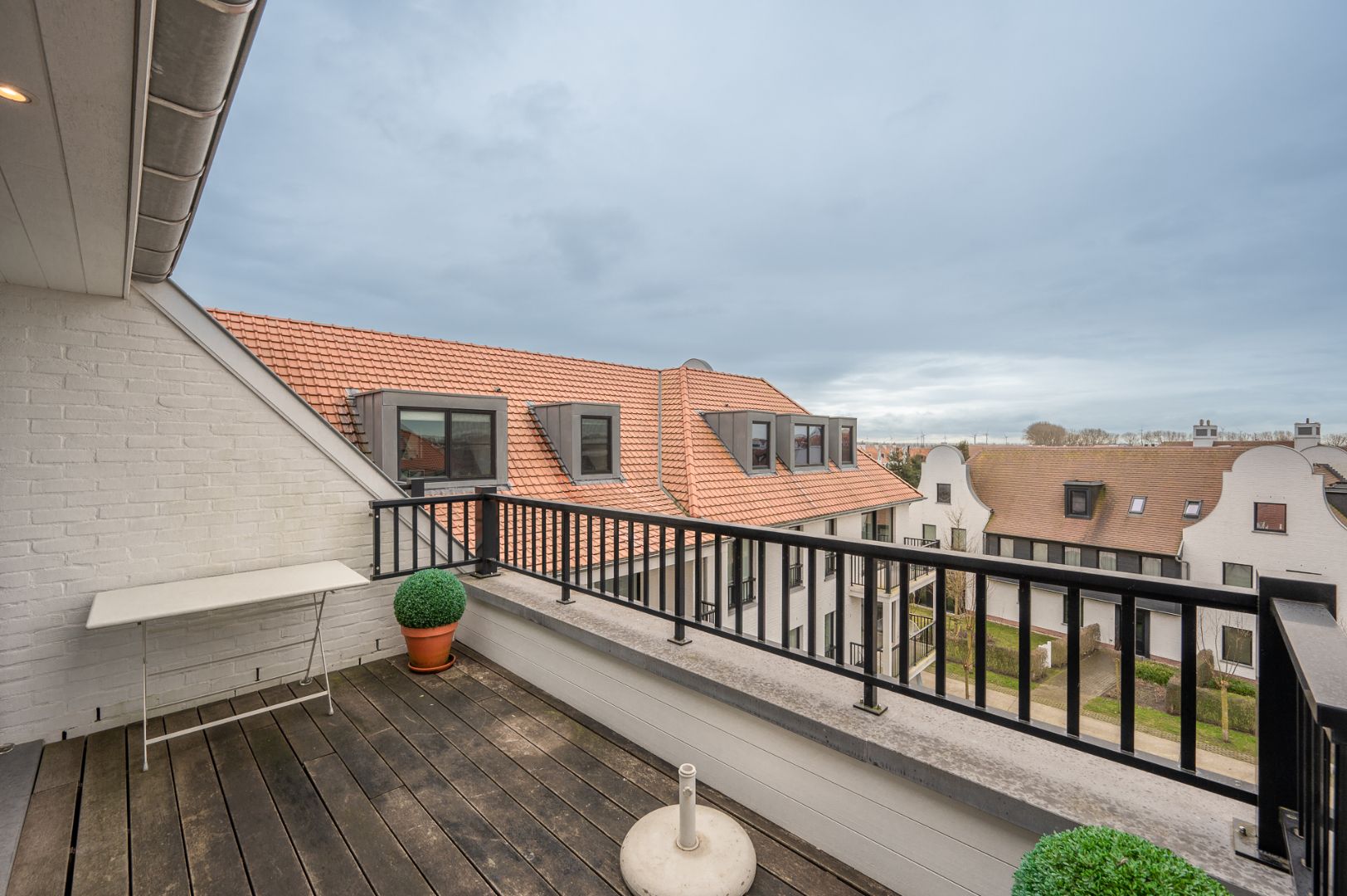 Gezellige tweeslaapkamer penthouse met zonnen terras in nieuwbouwresidentie foto 14