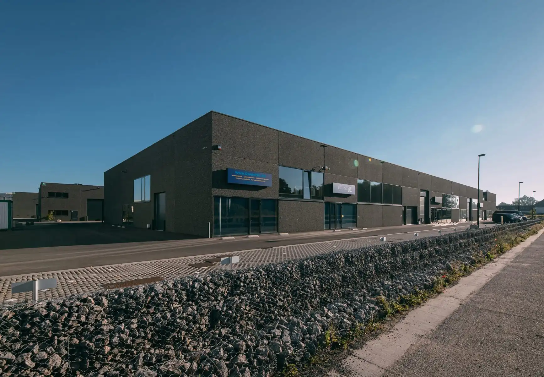 KMO-unit van 216 m² en 3 parkeerplaatsen foto 11