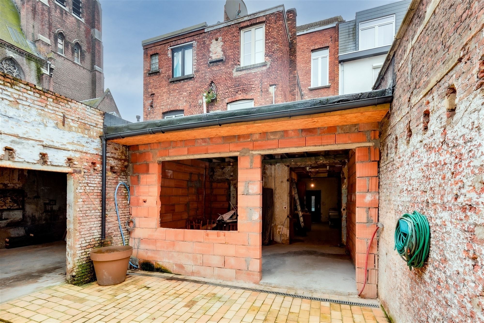Ruime woning met 4/5 slpk en magazijn  foto 13