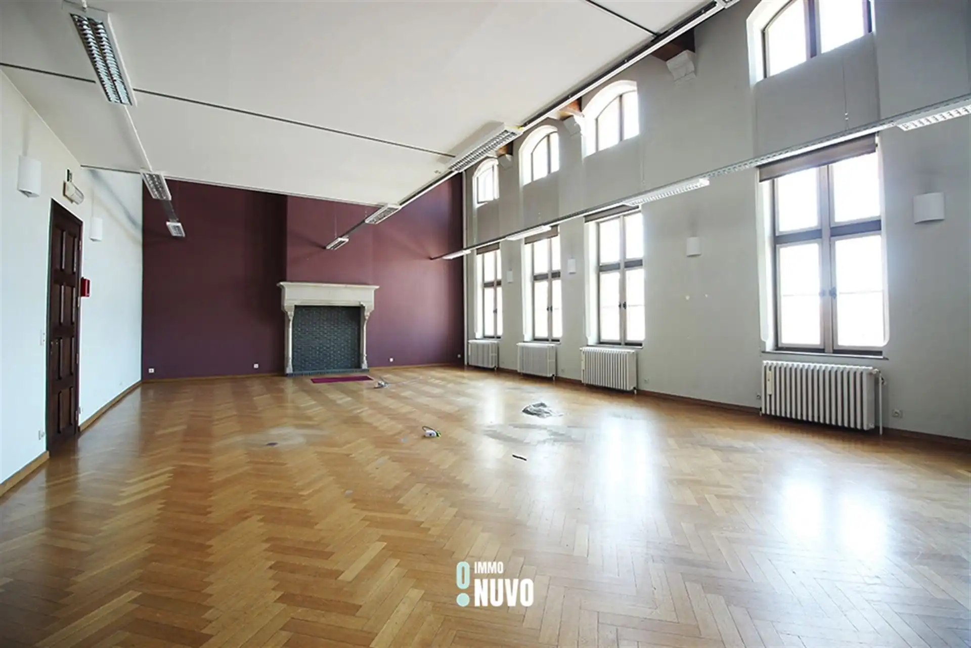 Commercieel gebouw foto 11