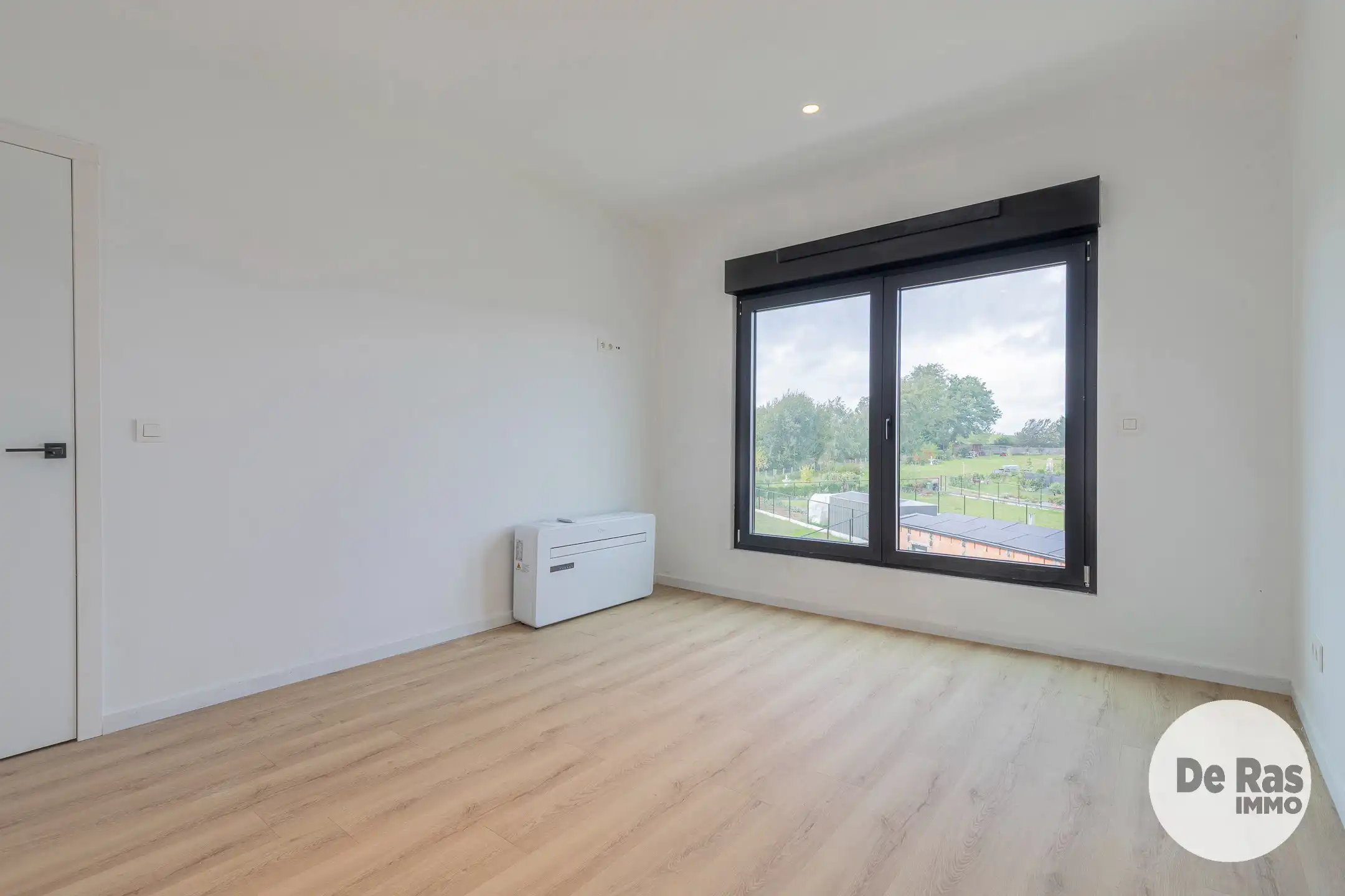 SMETLEDE - GERENOVEERDE WONING MET 4 KAMERS EN 2 BADKAMERS foto 17