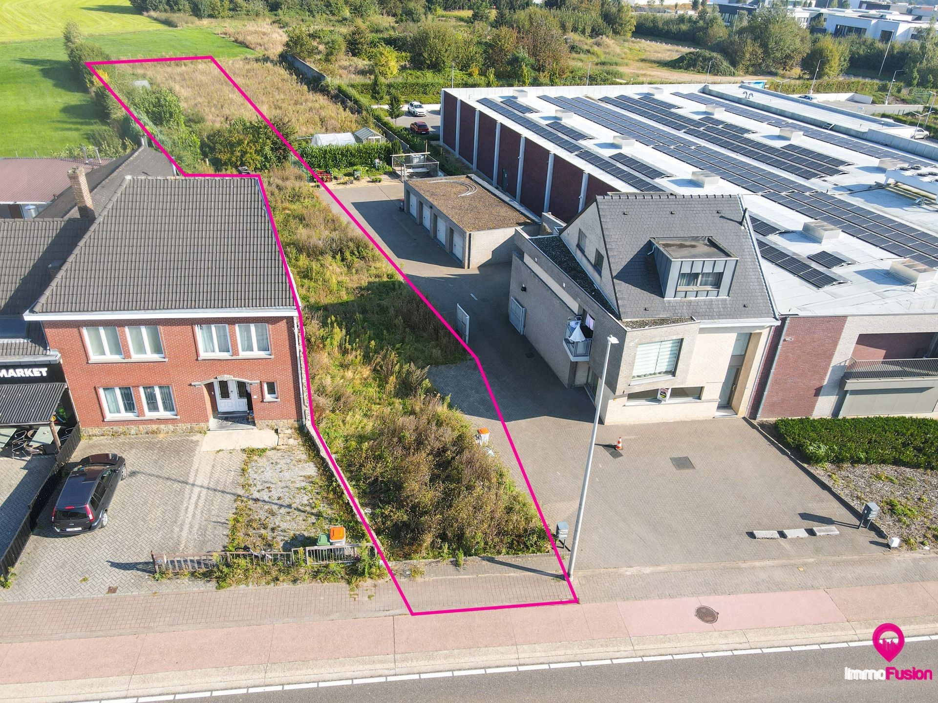 Vergunde projectgrond voor 3 Appartementen op Toplocatie! foto 6