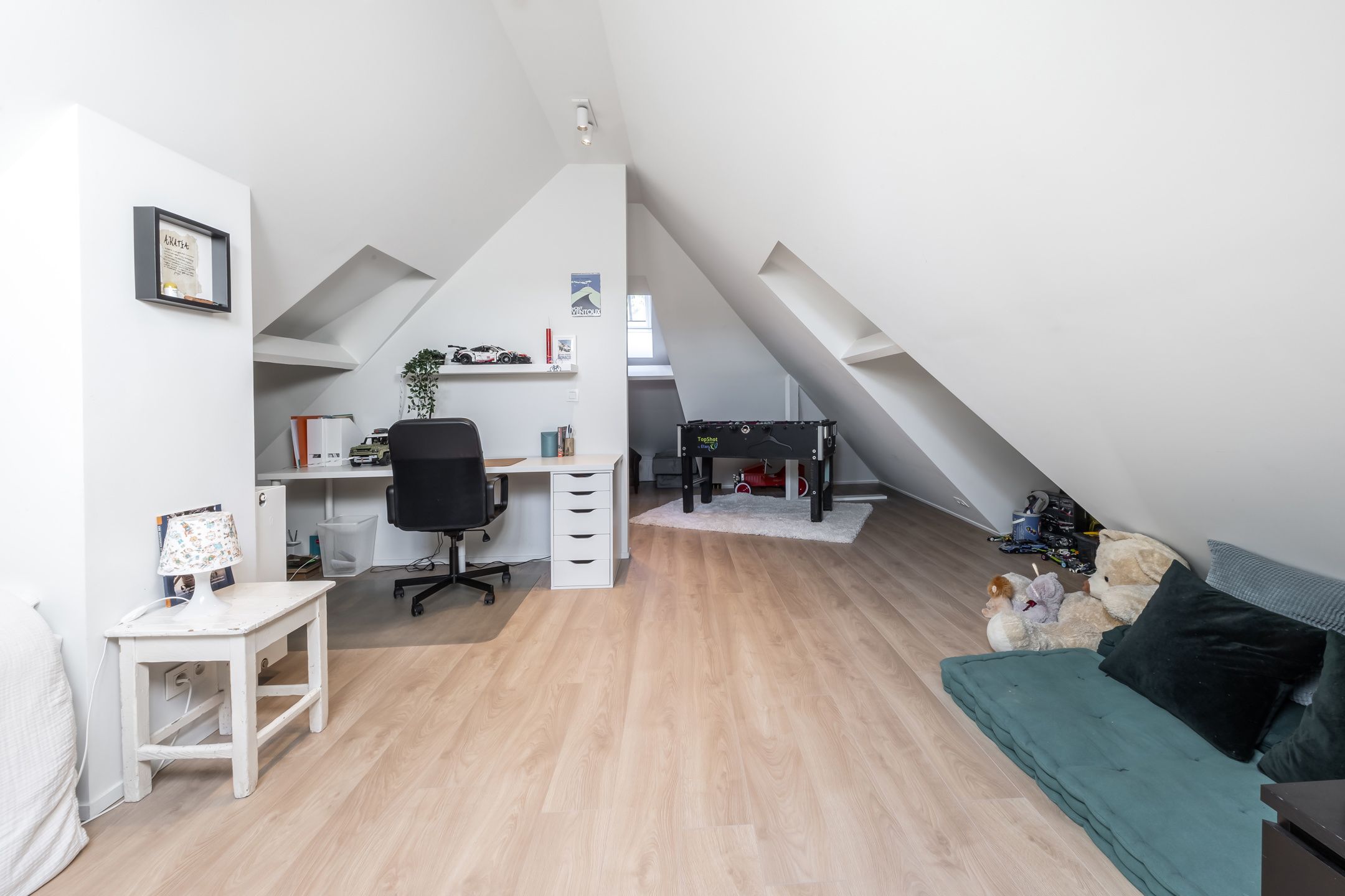 Recent gerenoveerde rietgedekte villa vooraan Schilde dorp! foto 38
