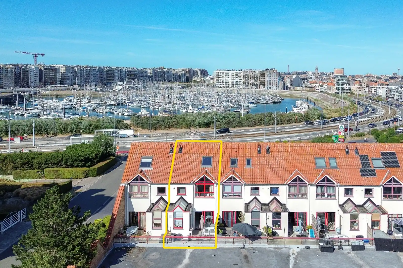 Ruim triplexappartement met 2 slaapkamers - vlakbij de jachthaven van Blankenberge!  foto 3