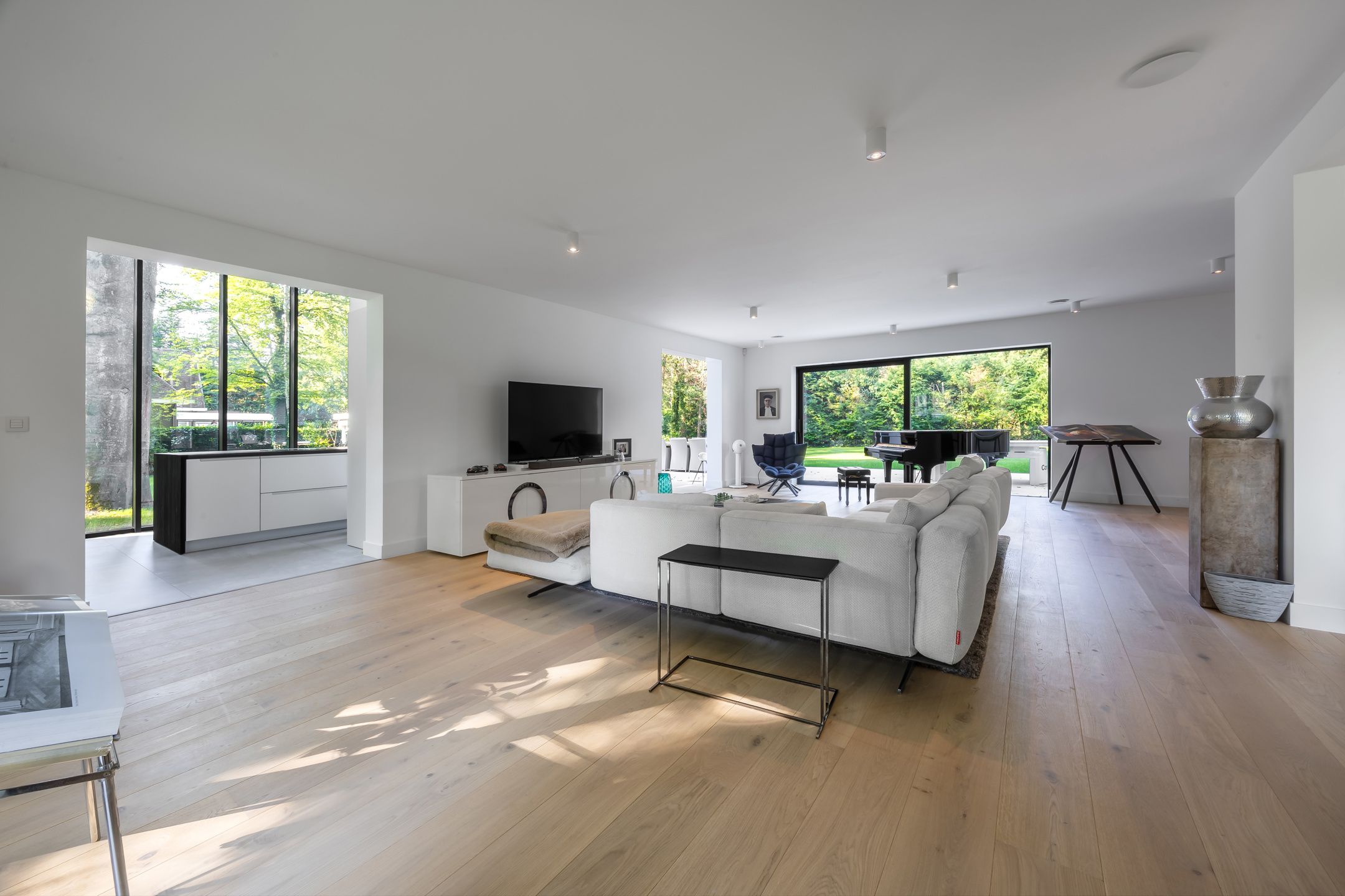 Luxe gerenoveerde villa (EPC A) op riant hoekperceel foto 13