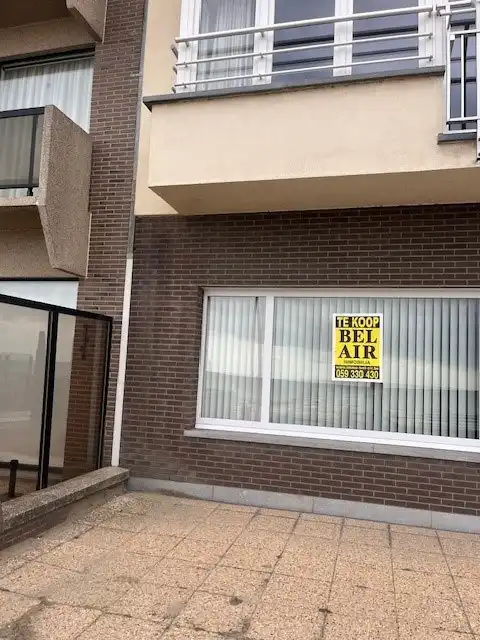Topper! Drieslaapkamerappartement met ruim frontaal zeezicht gelegen op het rustige gedeelte van de zeedijk van Middelkerke foto 16