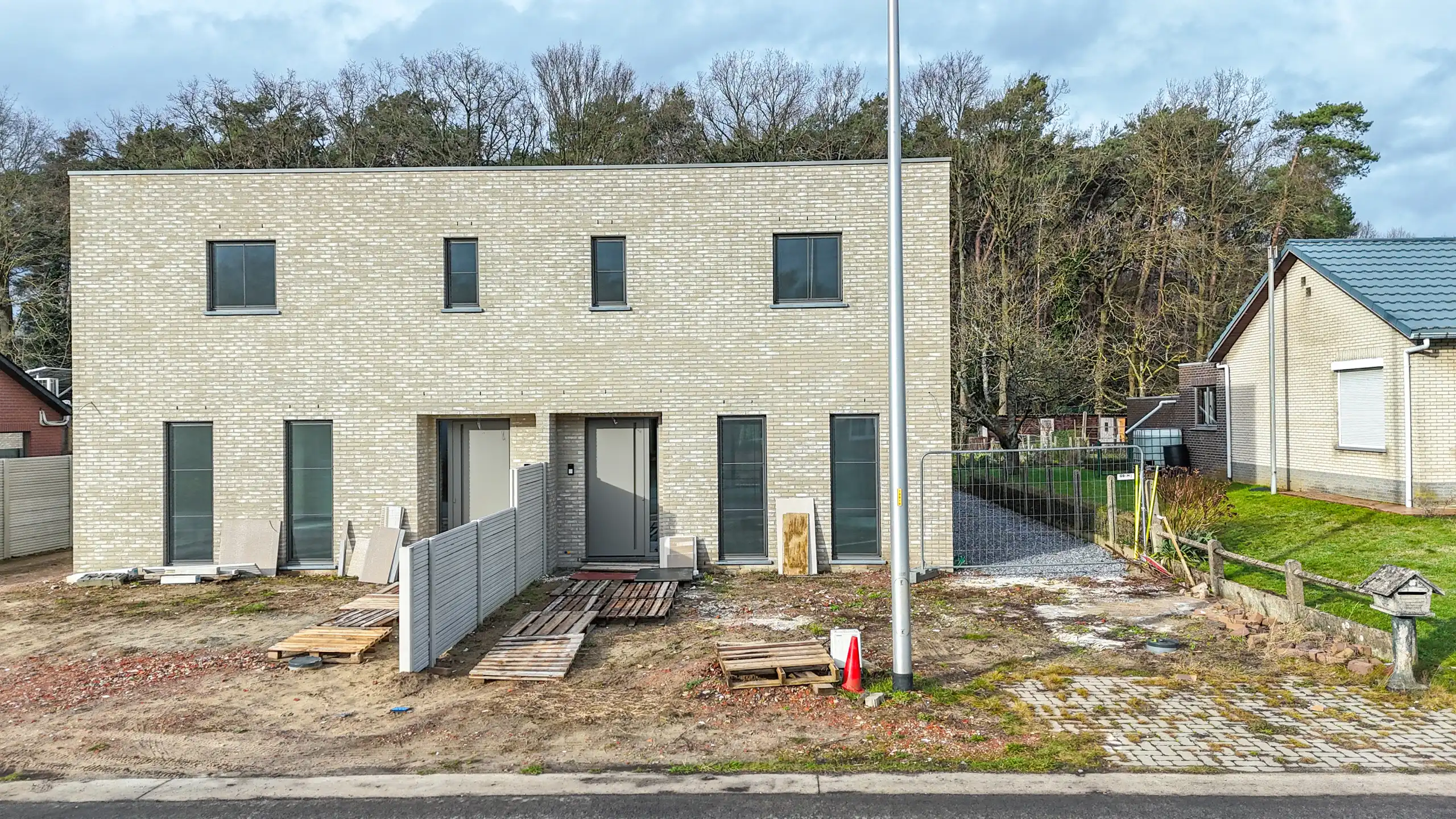 Instapklare nieuwbouw in Koersel aan 2% registratierechten! foto 37