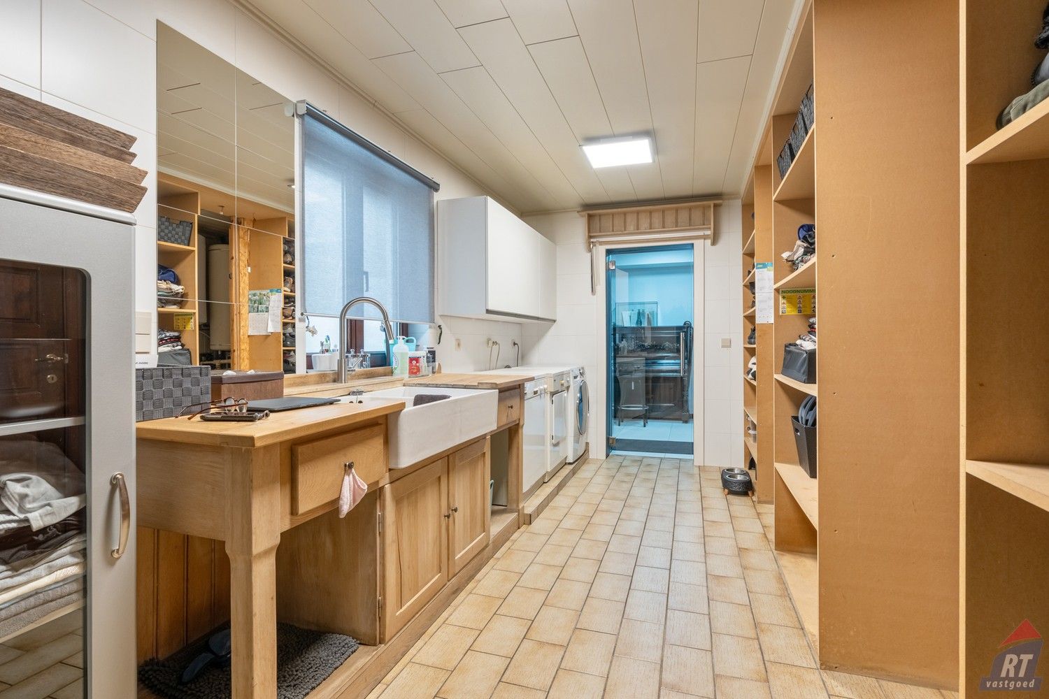 Exclusieve Spaanse villa met karakter en ruimte midden in het groen foto 16