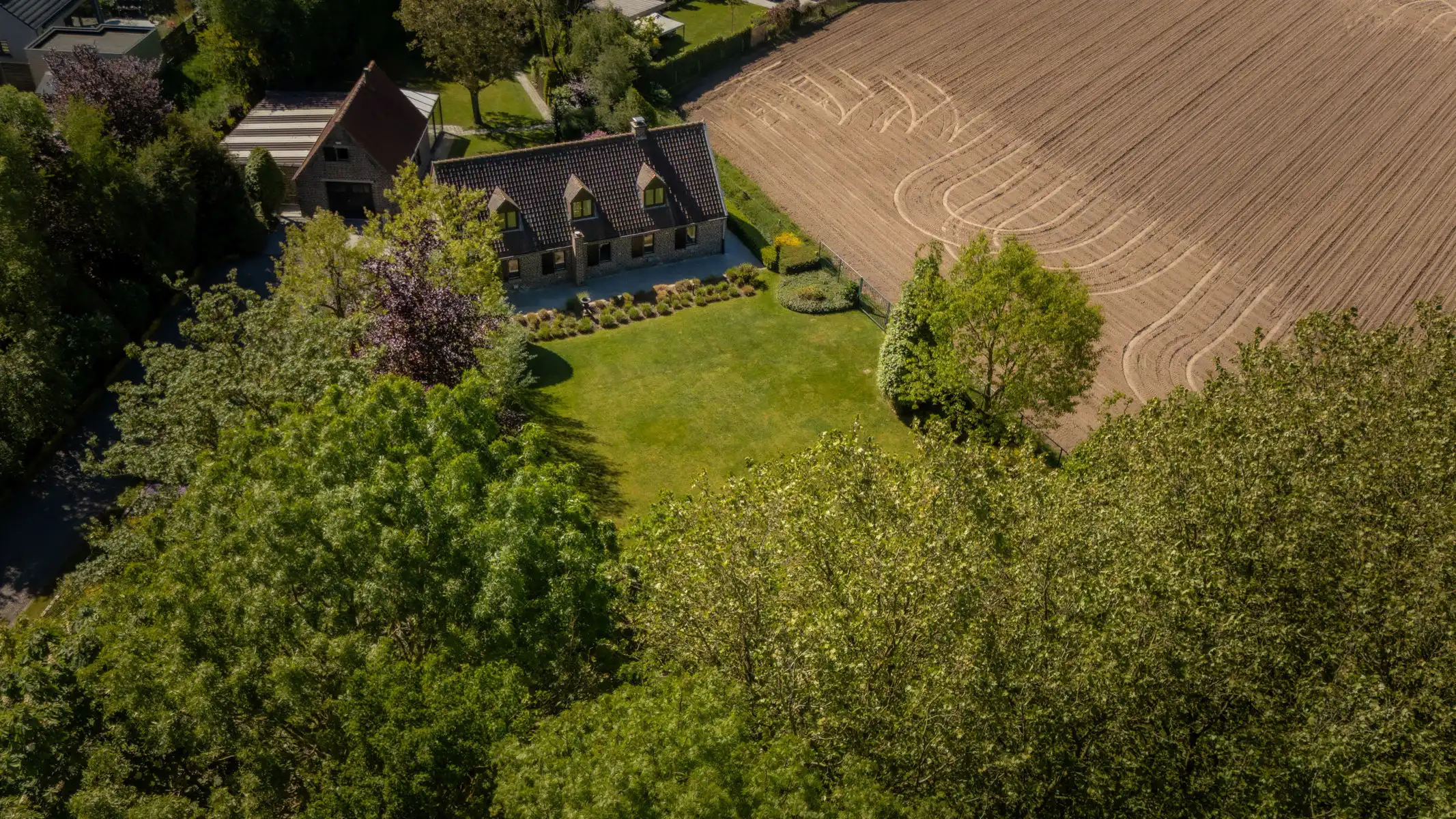 Exclusieve eigendom op ±3.300 m²: wonen op een privé-eiland foto 10