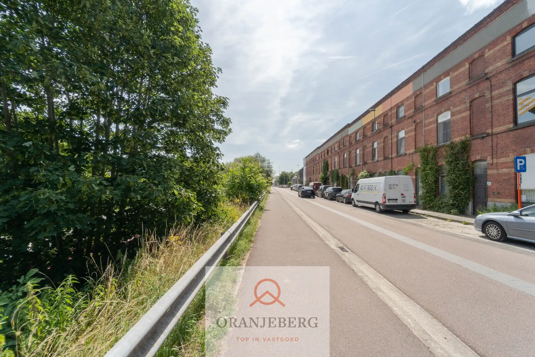 Lichtrijke gerenoveerde woning foto 31