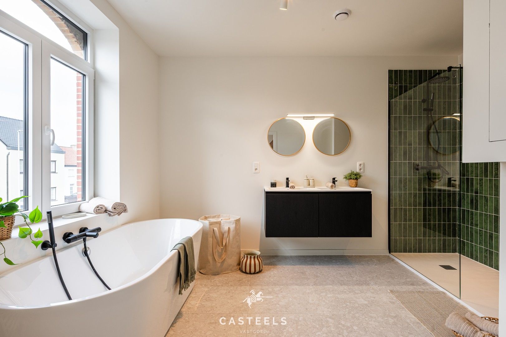 Prachtige gerenoveerde gezinswoning te Merelbeke-Melle foto 12