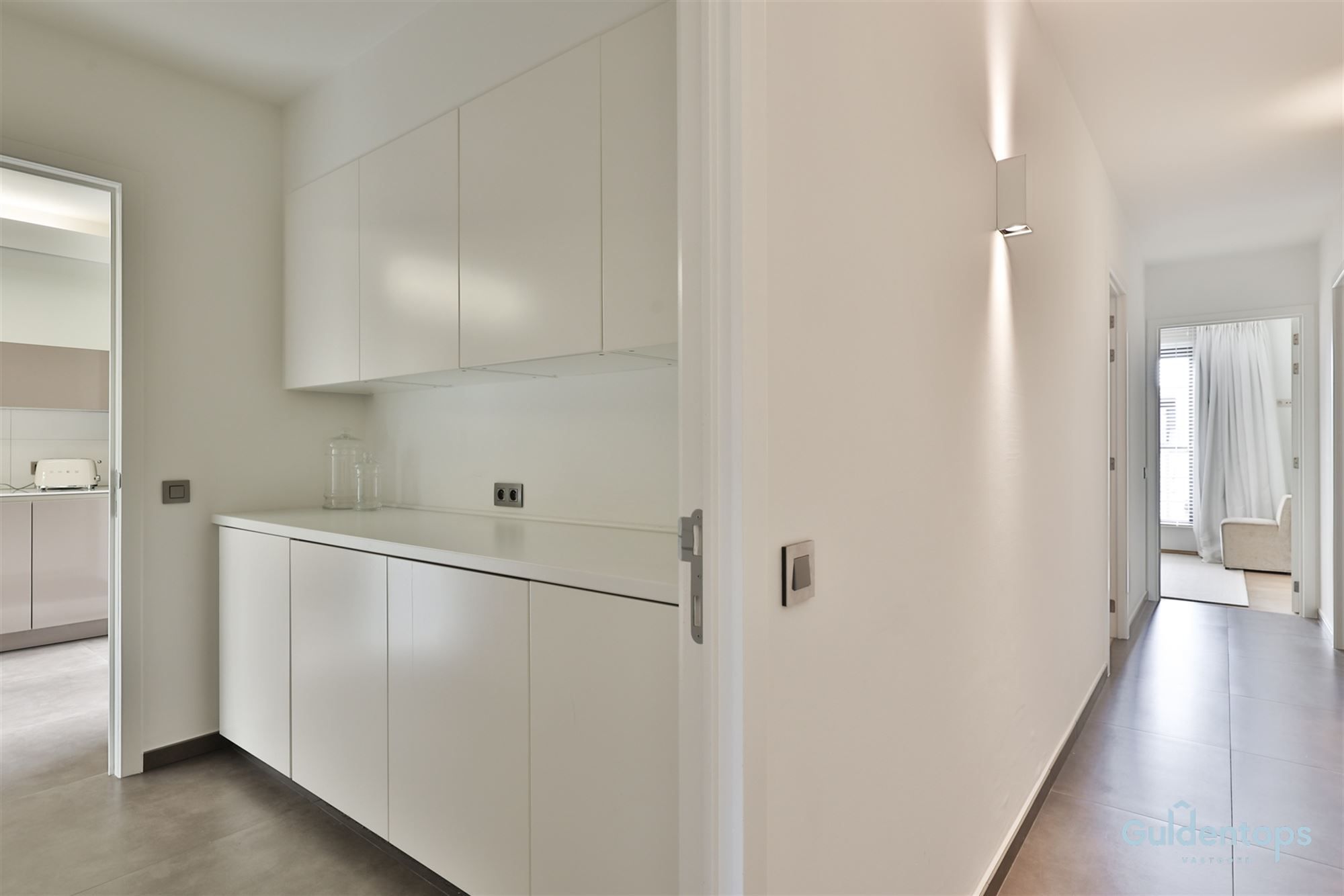 Knap ruim luxueus appartement op absolute toplocatie foto 17