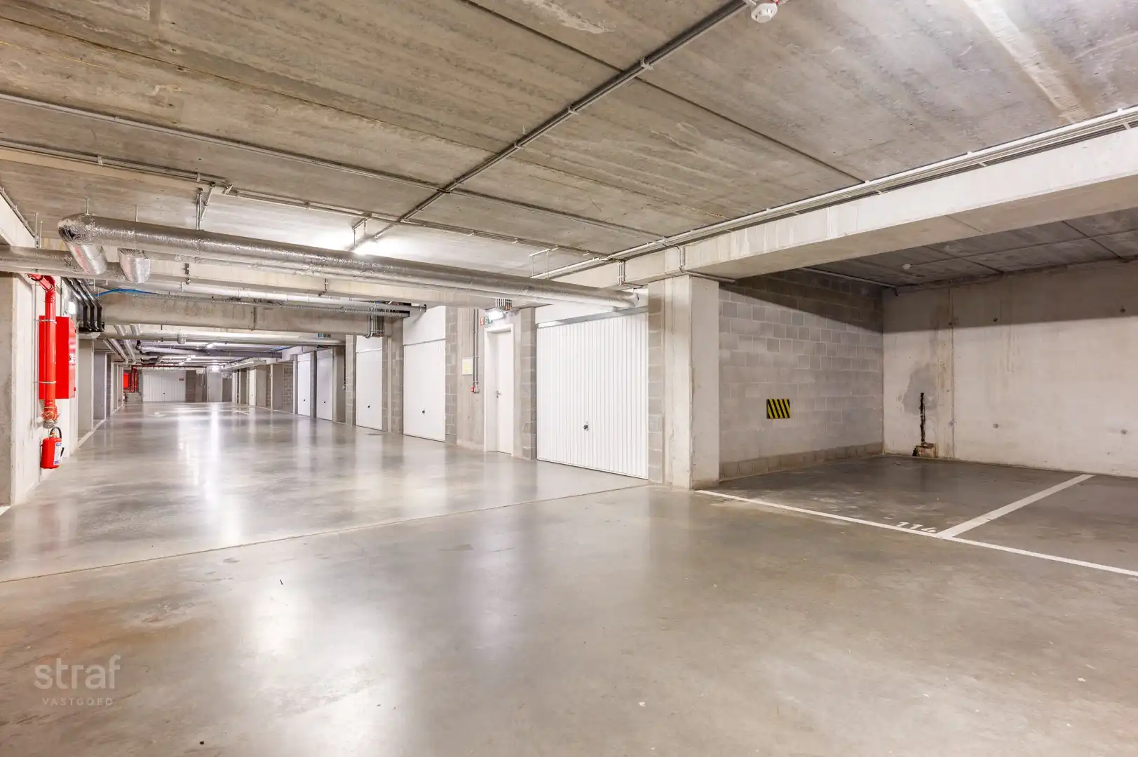 Twee slaapkamers, autostaanplaats, Galgenweel én hartje Antwerpen op één plek foto 14