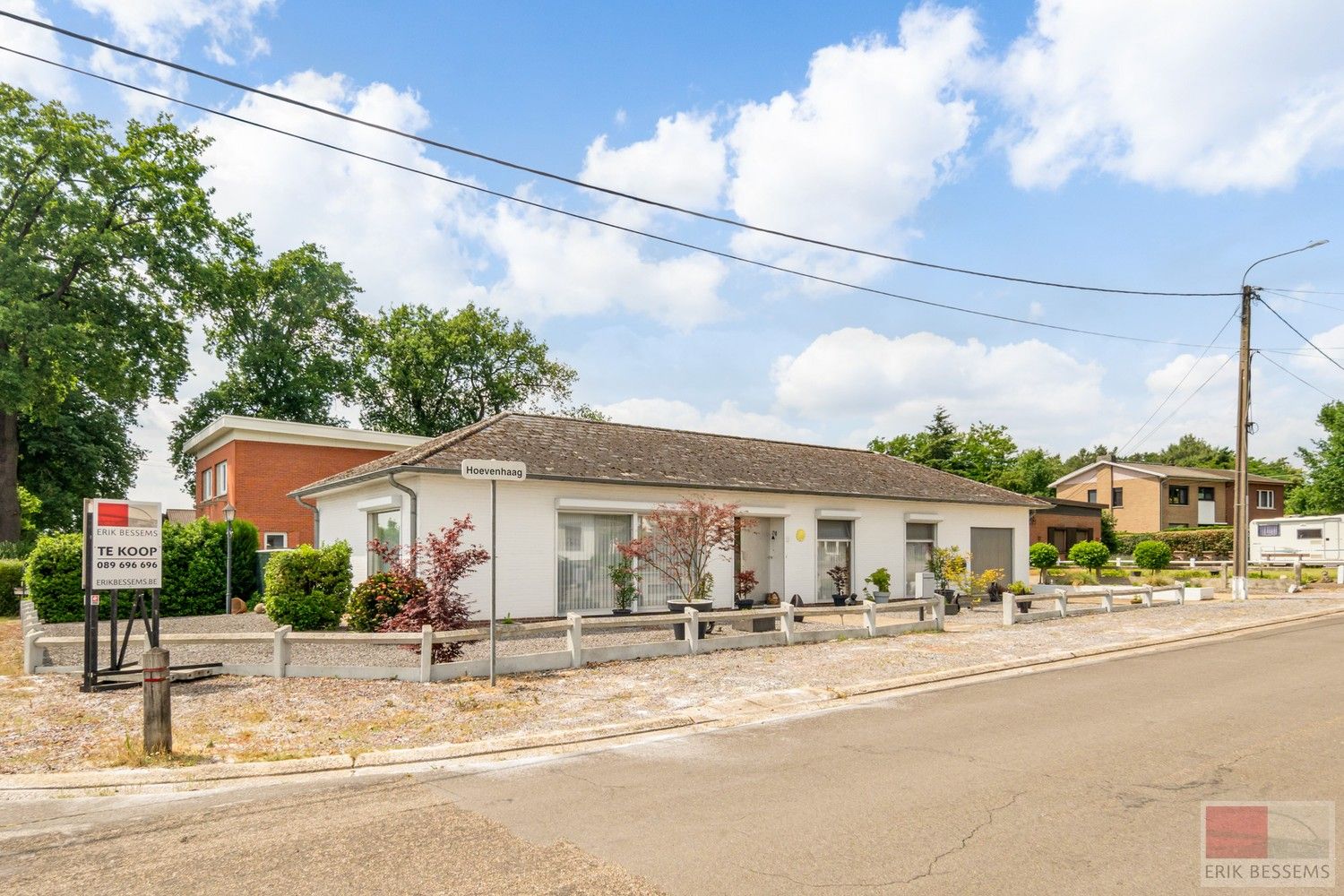 Hoofdfoto van de publicatie: Bungalow te koop