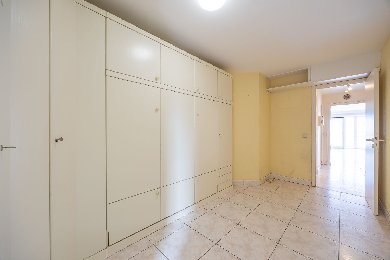 Uniek appartement met frontaal zicht op het casinoplein (met zeezicht!) foto 21