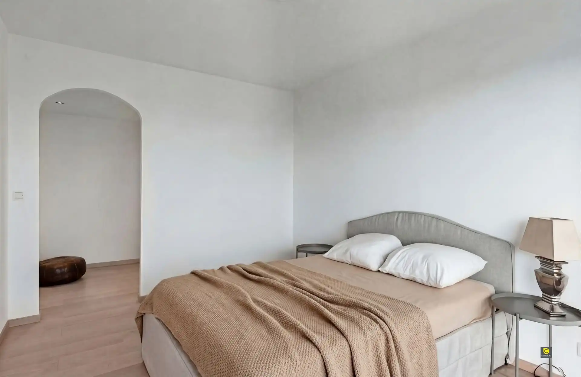 Kwalitatief gerenoveerd appartement met terras foto 9