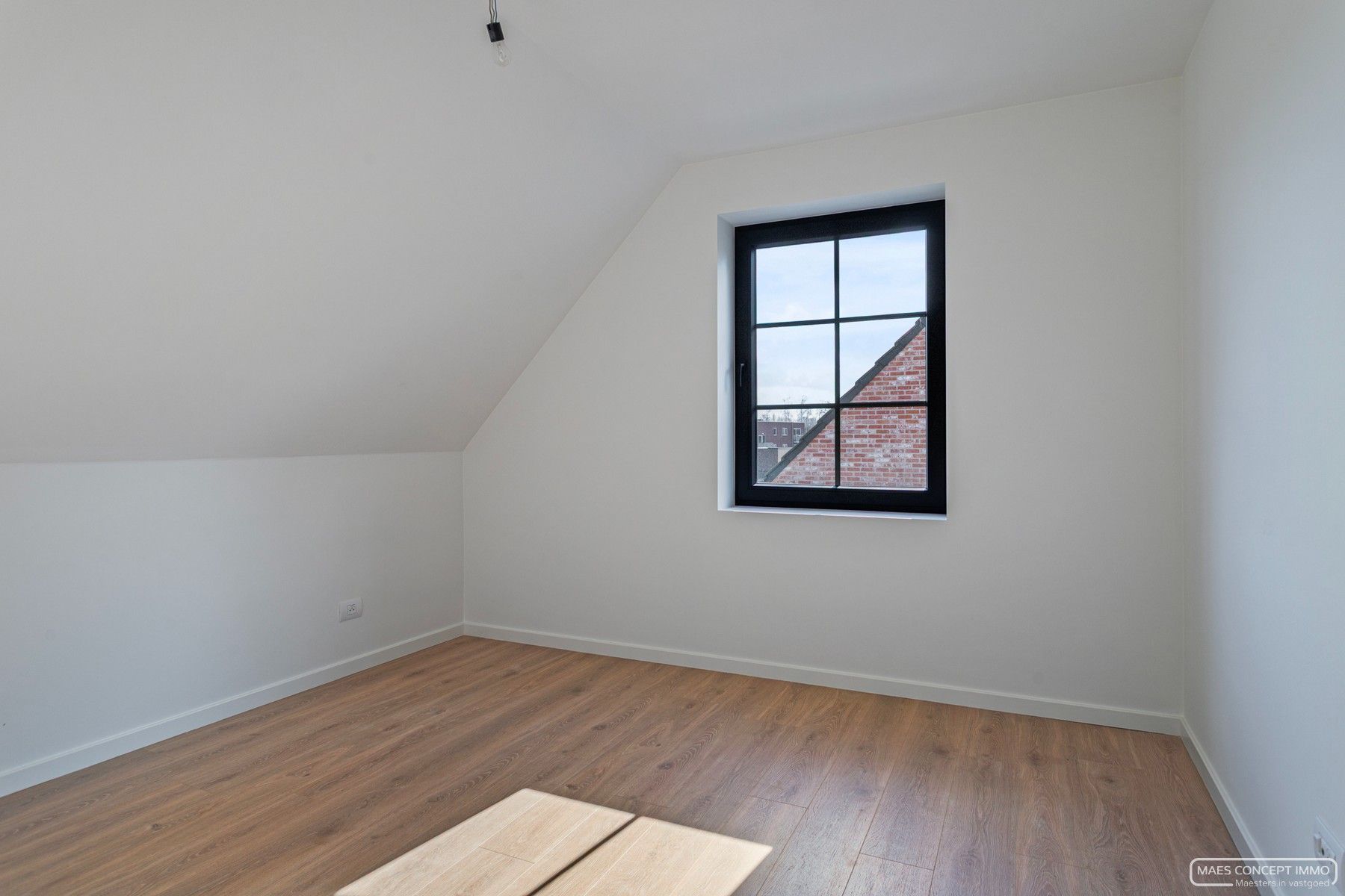 Rustig gelegen halfopen nieuwbouwwoning te huur in Moen (Zwevegem) foto 12