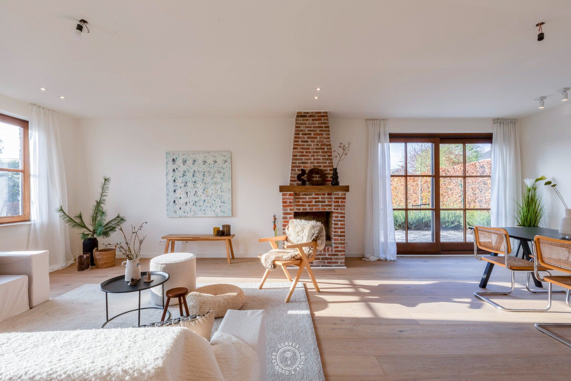 Prachtig gerenoveerde villa met westelijk georiënteerde tuin foto 8