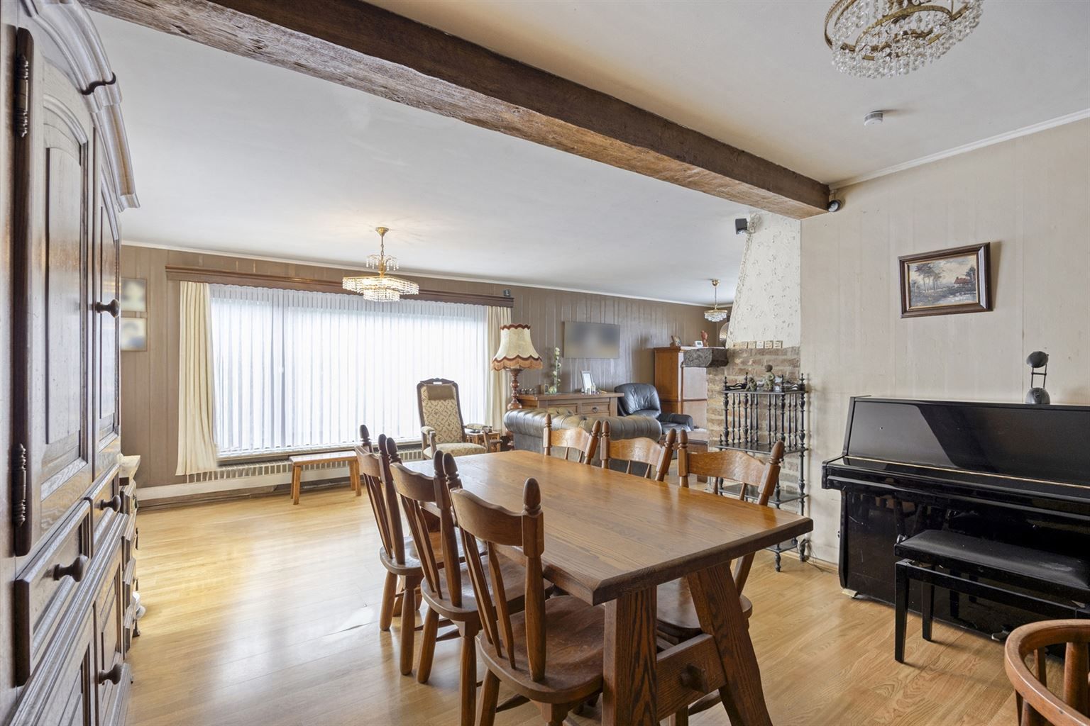 Gelijkvloerse, vrijstaande woning met 3 slaapkamers, omheinde tuin en garage op een rustige locatie nabij het centrum van Maaseik. foto 7