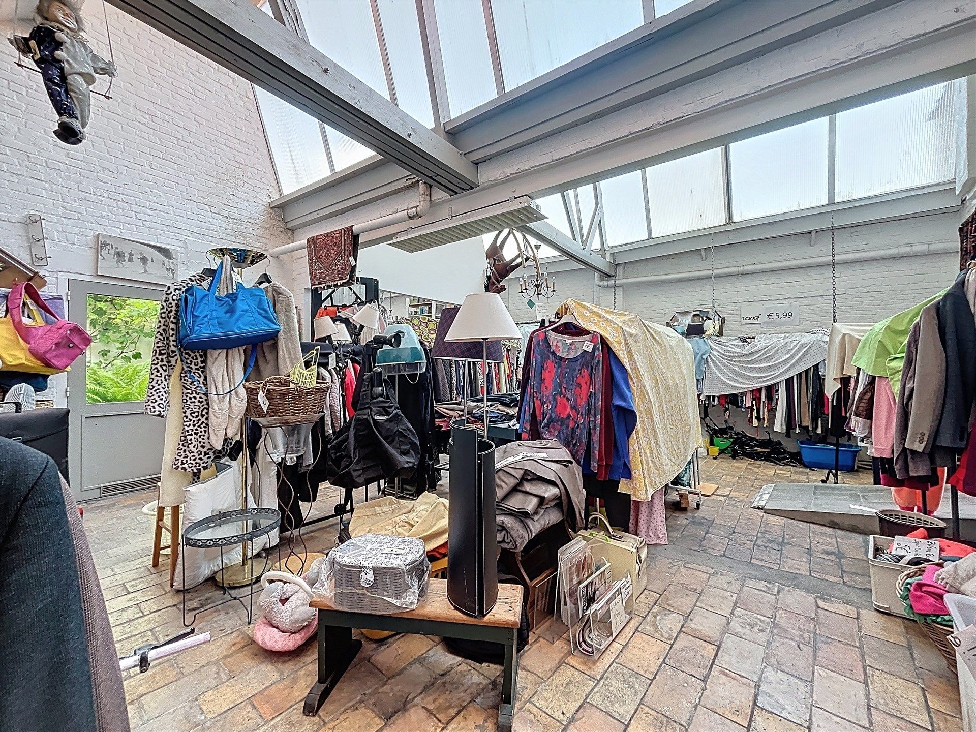 2 appartementen met een handelspand van 200 m² foto 19