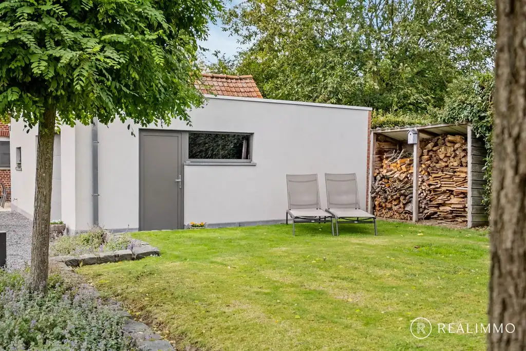 Leuke alleenstaande woning op 1410m² foto 21