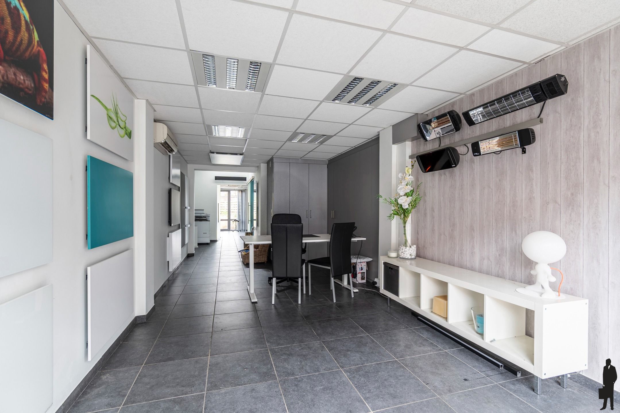 Gebouw voor gemengd gebruik in het centrum van Oostmalle foto 2