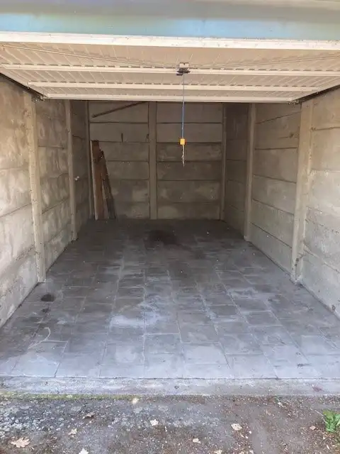Garagebox te huur in Tienen – Eeuwfeeststraat 5 foto 5
