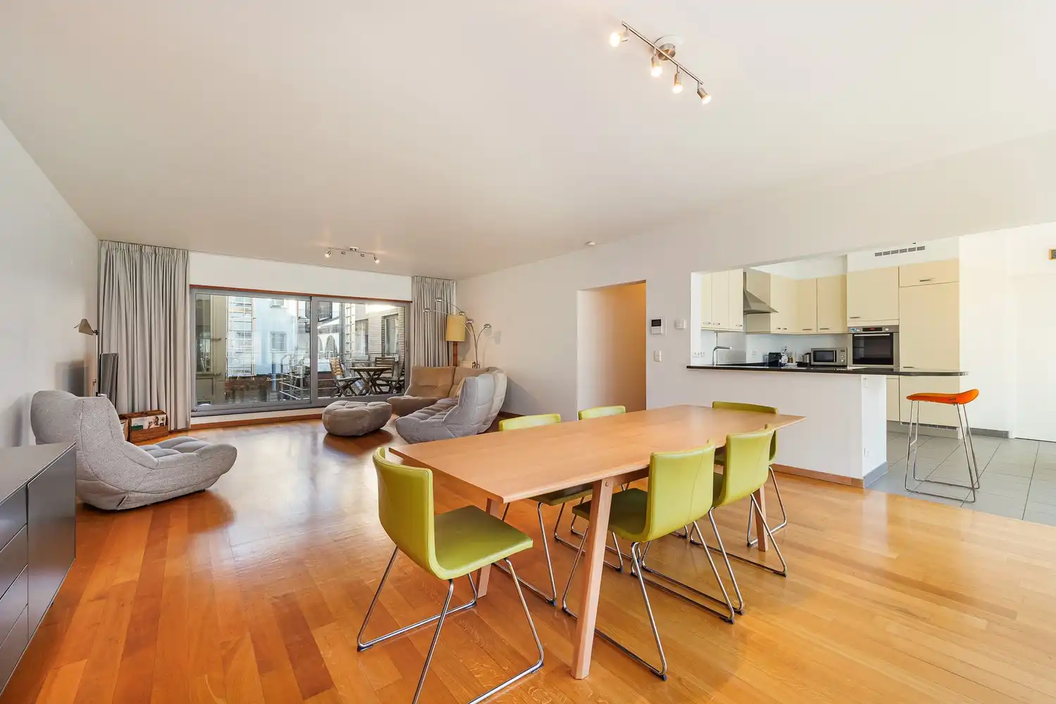 Ruim appartement 3slpks met zicht op de jachthaven ‘t Eiland foto 7