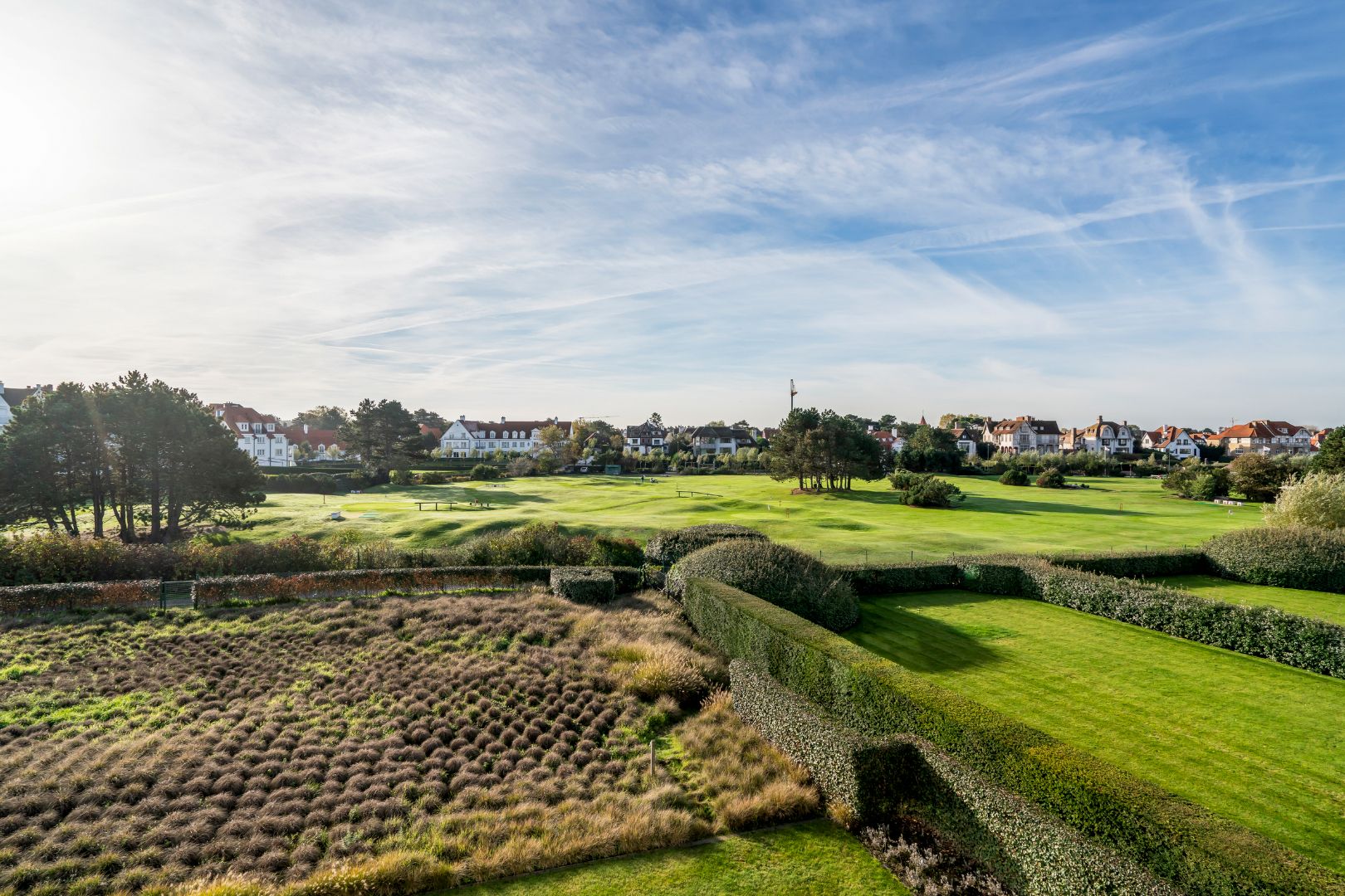 Perfect georiënteerd hoekappartement met zichten over de Approach golf foto 2