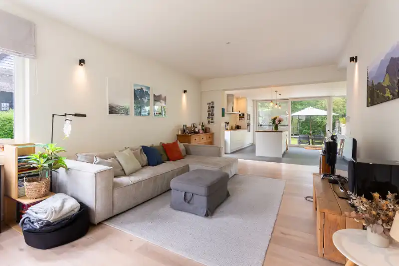 Instapklaar! Prachtige karaktervolle villa met hedendaagse luxe, veel lichtinval, toplocatie! foto 9
