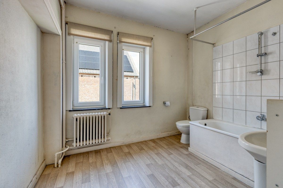 Karaktervolle woning met mooie tuin in het charmante Rutten foto 17