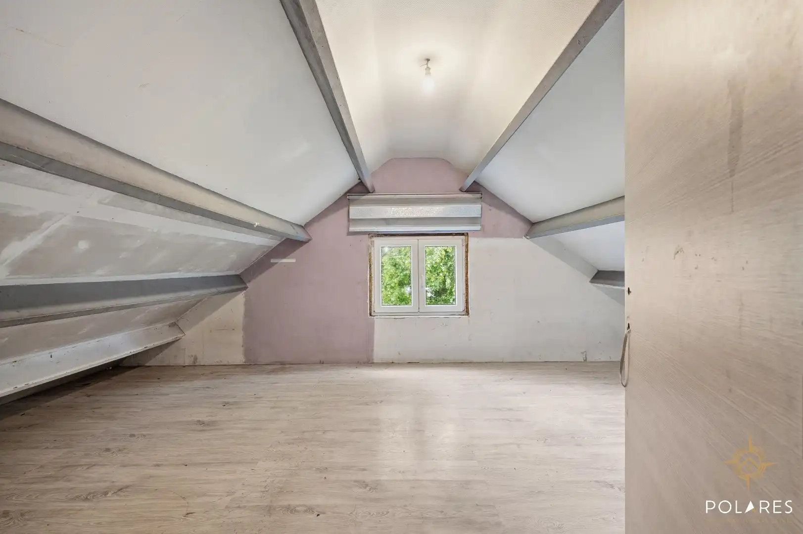 Karaktervolle woning met eindeloos potentieel in het groene Meerbeek foto 11