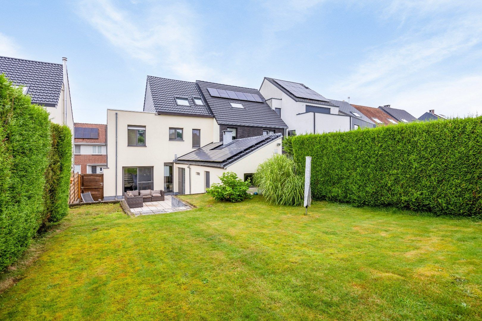 Instapklare halfopen woning met 3 slpks, garage en tuin nabij centrum Halle foto 26