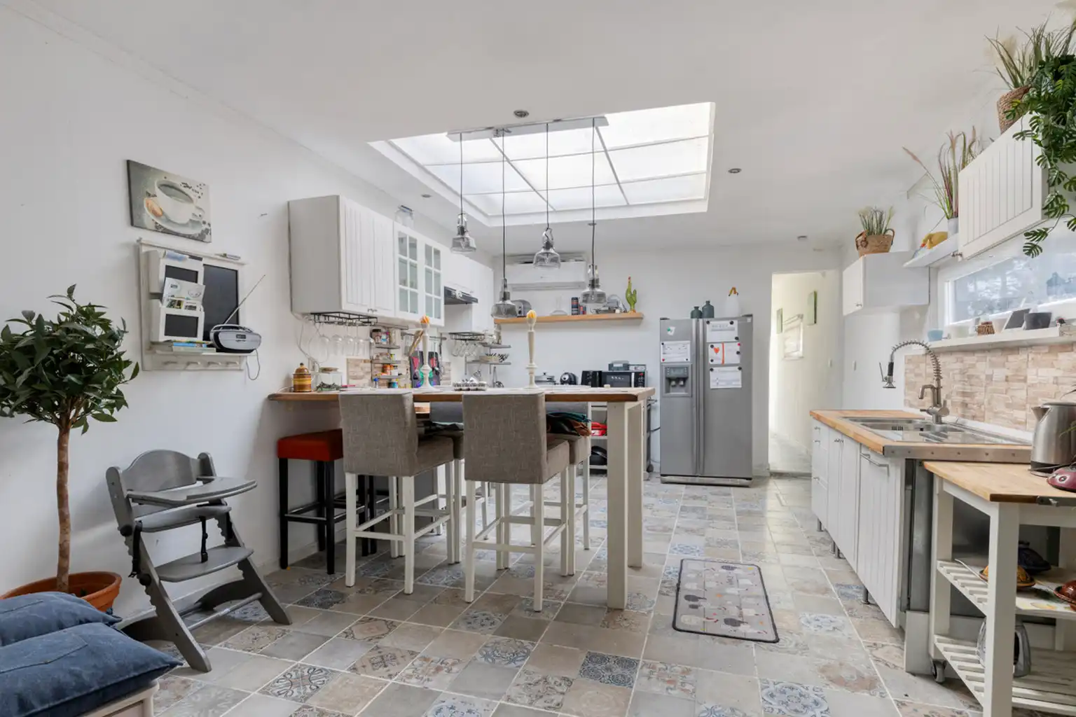 Gerenoveerde 3-gevelwoning centraal gelegen te Asse foto 6