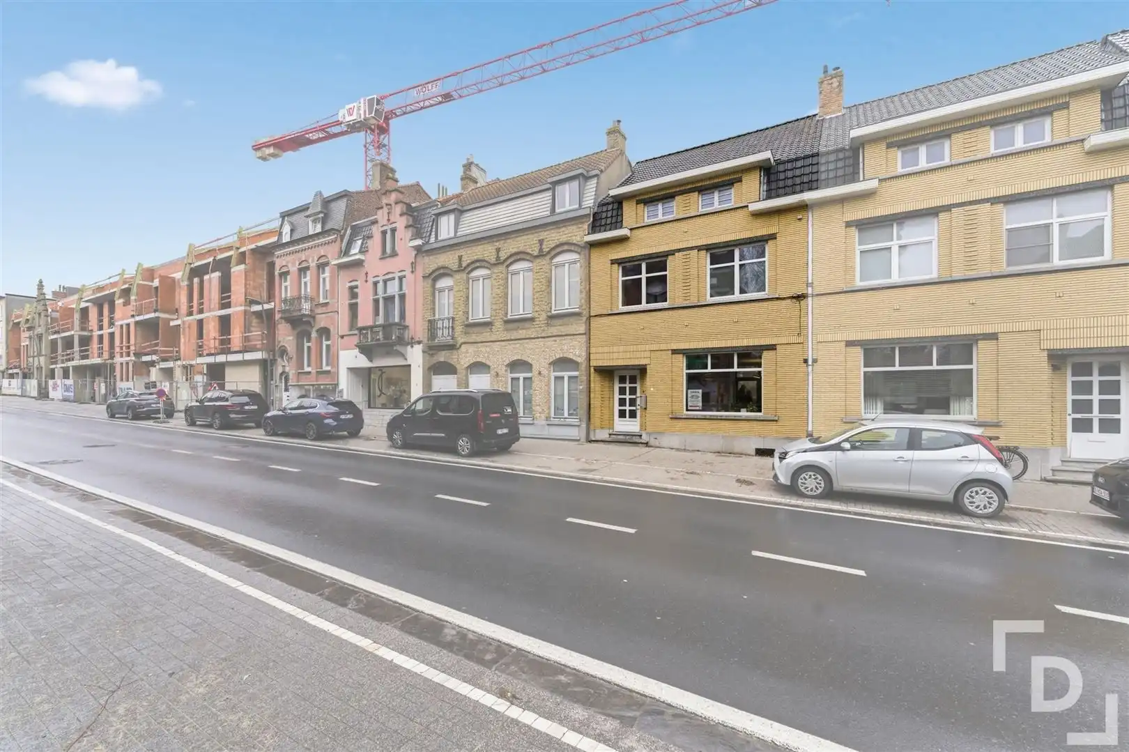 Gerenoveerde woning met huislift op toplocatie in Ieper. foto 26